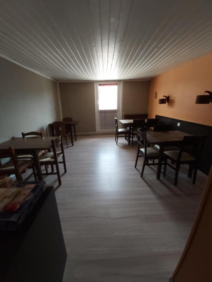 Bed and Breakfast La Chaumiere Seyne Exterior foto