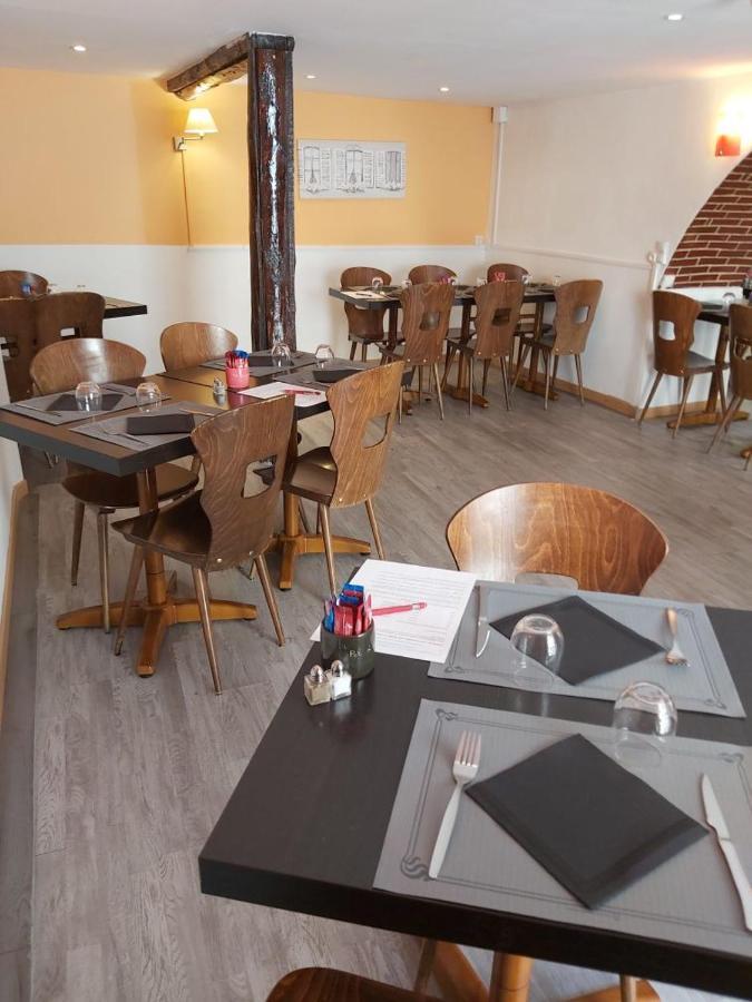 Bed and Breakfast La Chaumiere Seyne Exterior foto