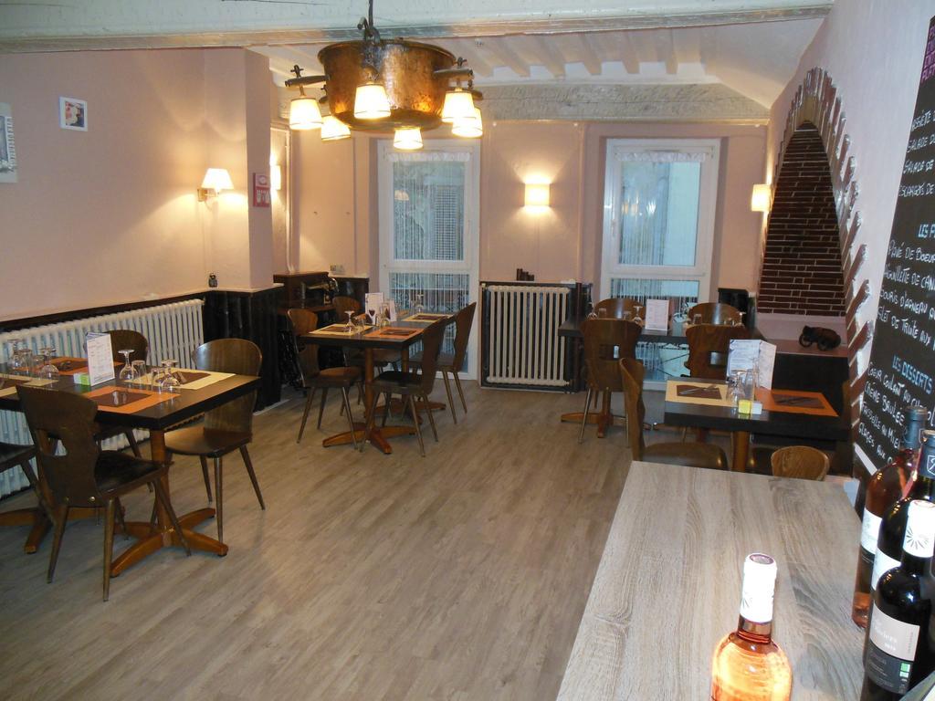 Bed and Breakfast La Chaumiere Seyne Exterior foto