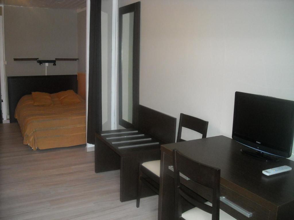 Bed and Breakfast La Chaumiere Seyne Exterior foto